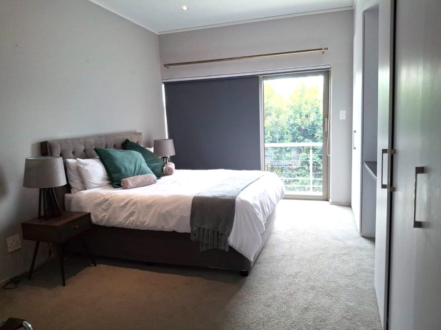 To Let 3 Bedroom Property for Rent in Oaklands Gauteng