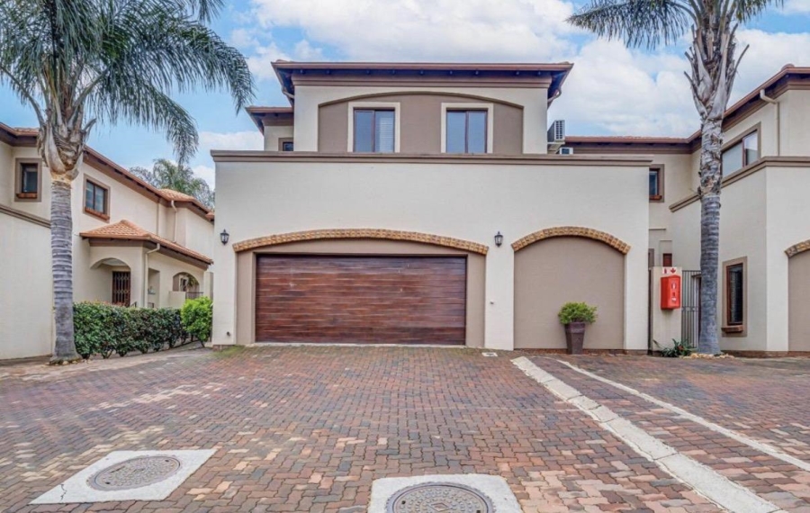 3 Bedroom Property for Sale in Glenvista Gauteng