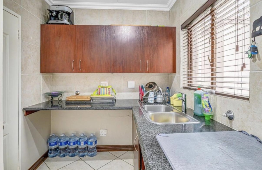 3 Bedroom Property for Sale in Glenvista Gauteng