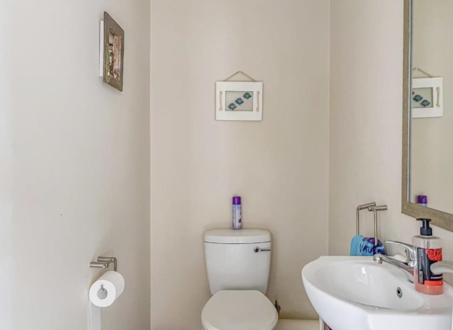 3 Bedroom Property for Sale in Glenvista Gauteng