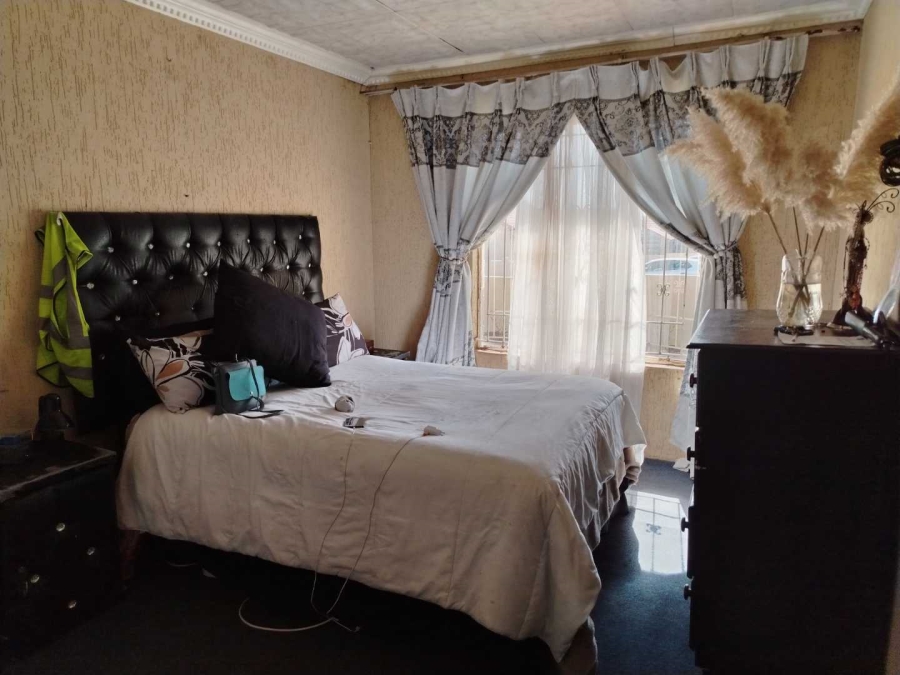 3 Bedroom Property for Sale in Ormonde Gauteng