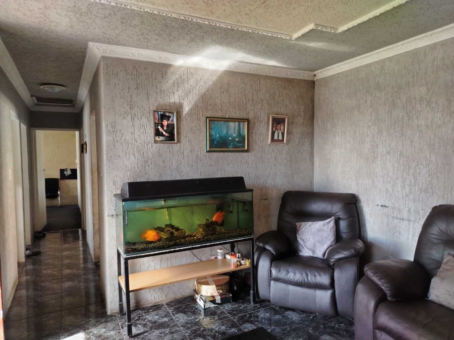 3 Bedroom Property for Sale in Ormonde Gauteng