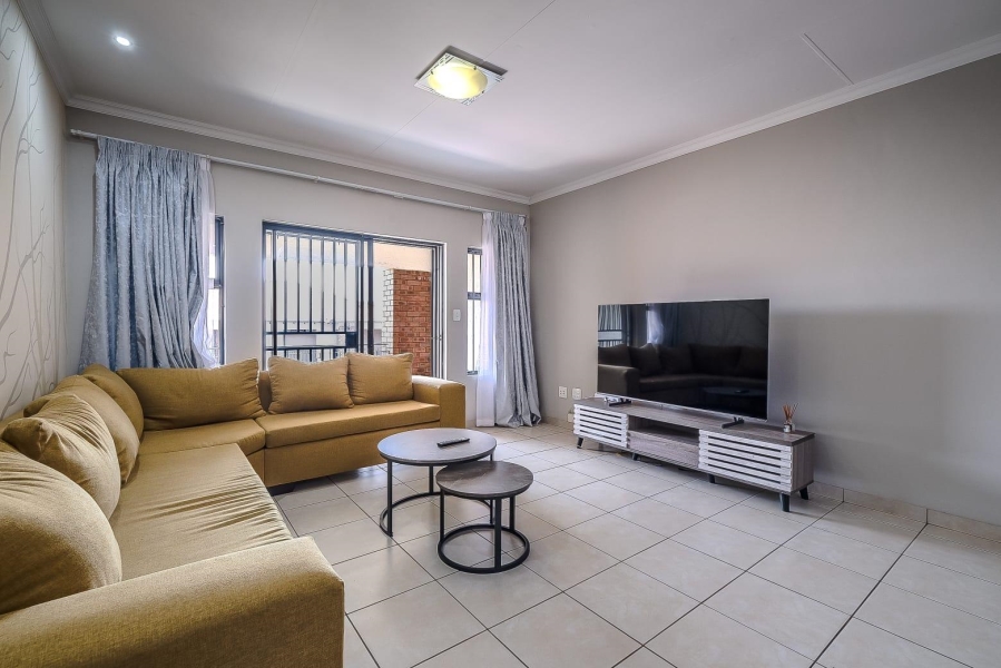 2 Bedroom Property for Sale in Noordwyk Gauteng