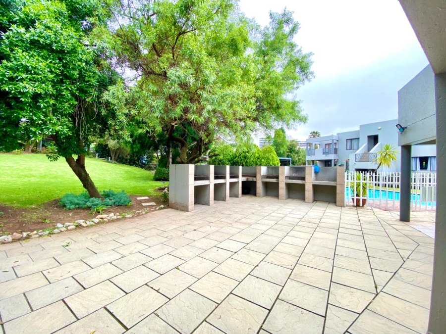 1 Bedroom Property for Sale in Morningside Gauteng