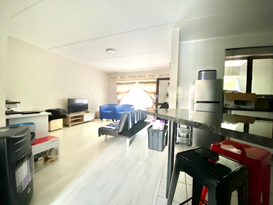 1 Bedroom Property for Sale in Morningside Gauteng