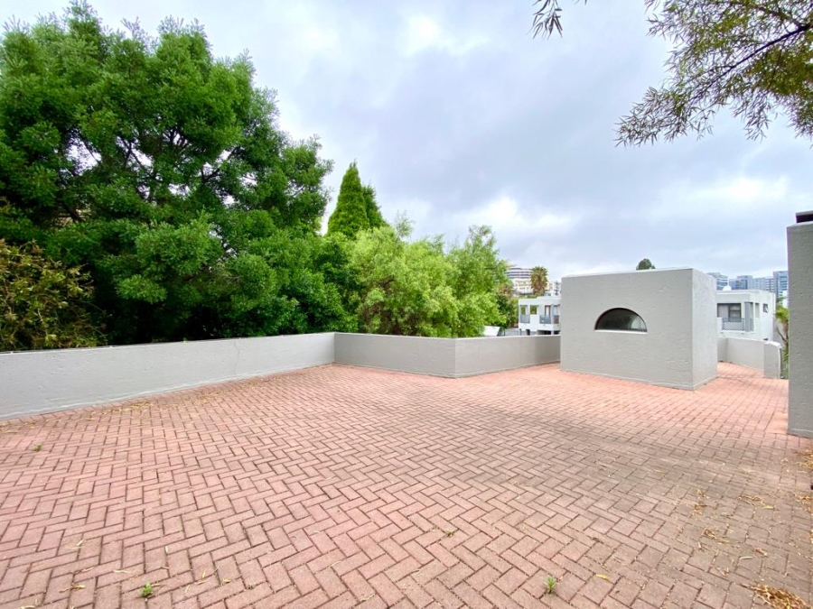 1 Bedroom Property for Sale in Morningside Gauteng