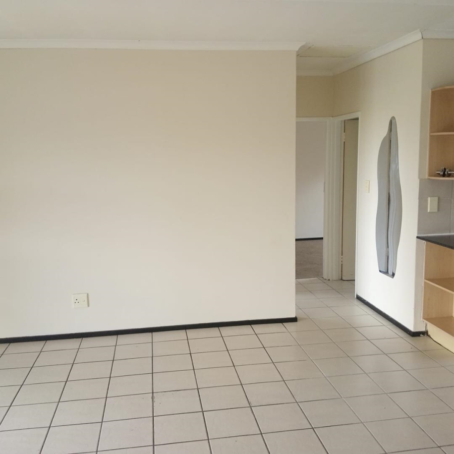 2 Bedroom Property for Sale in Bardene Gauteng