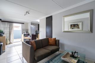 To Let 1 Bedroom Property for Rent in Sandown Gauteng