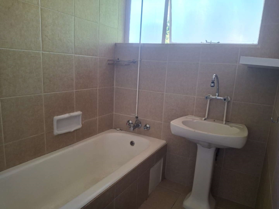 2 Bedroom Property for Sale in Sandown Gauteng