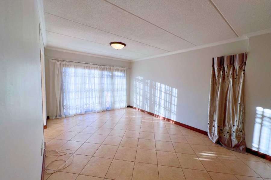 To Let 3 Bedroom Property for Rent in Montana Gauteng