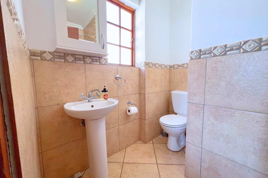 2 Bedroom Property for Sale in Montana Gauteng