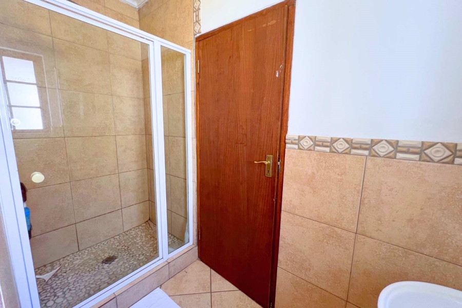 2 Bedroom Property for Sale in Montana Gauteng