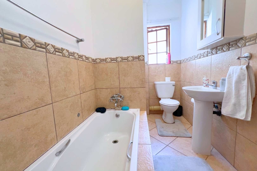 2 Bedroom Property for Sale in Montana Gauteng