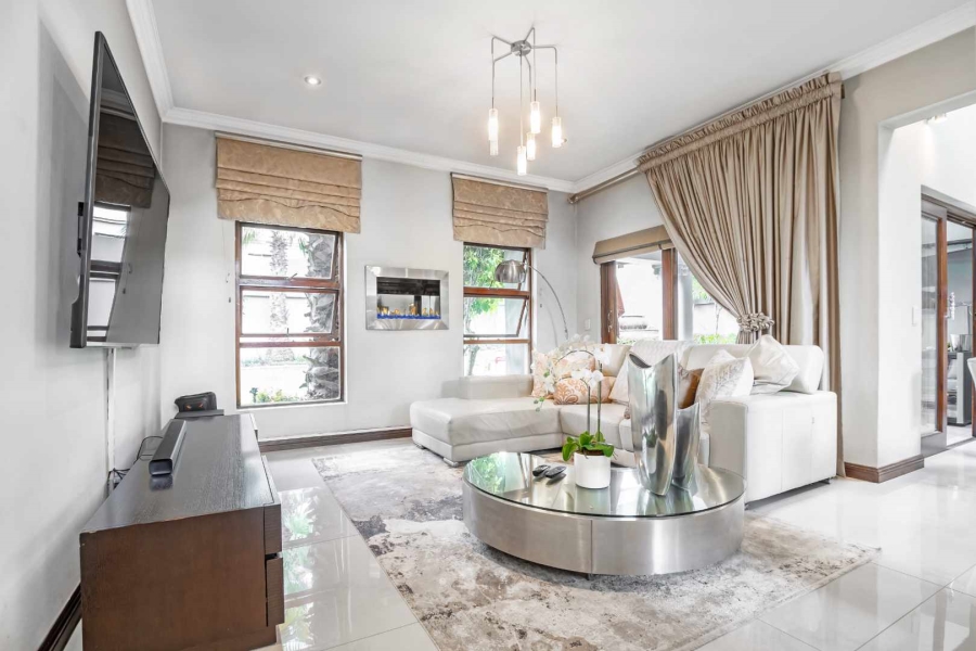 To Let 4 Bedroom Property for Rent in Dainfern Valley Gauteng