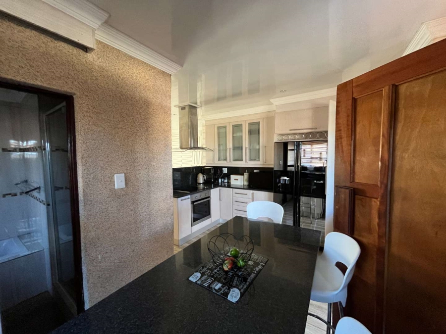 3 Bedroom Property for Sale in Roodekop Gauteng