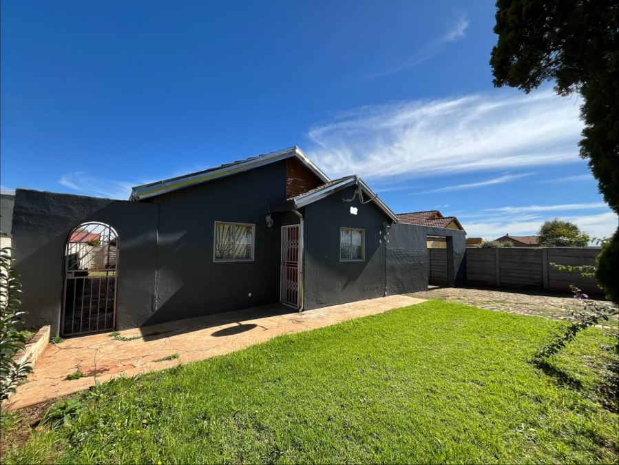3 Bedroom Property for Sale in Villa Liza Gauteng