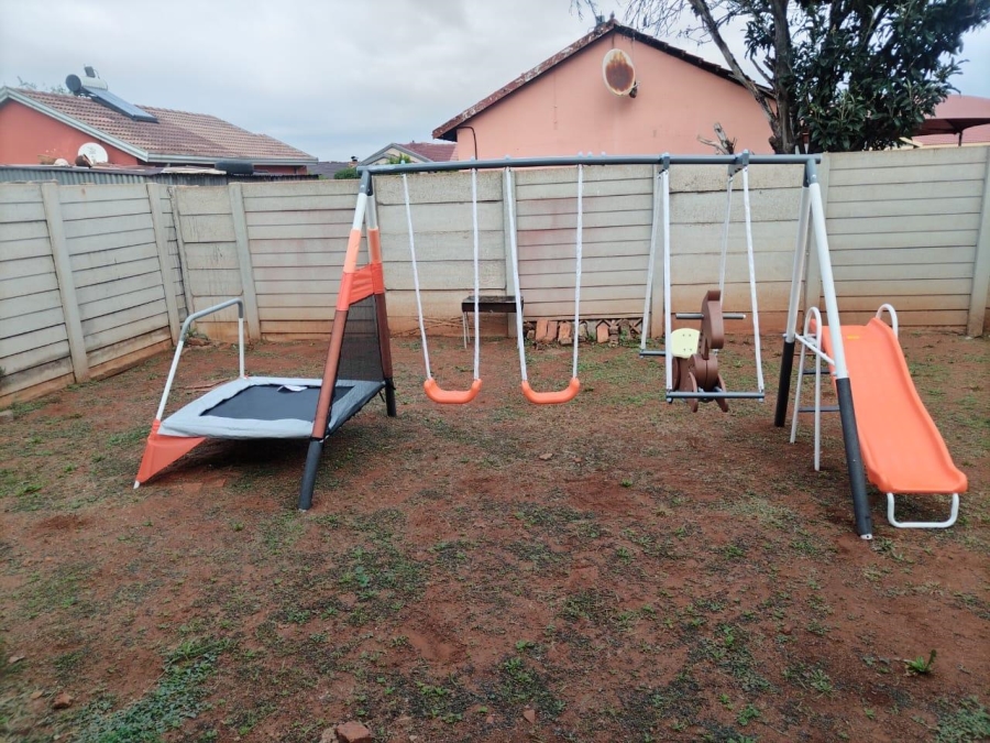 3 Bedroom Property for Sale in Villa Liza Gauteng