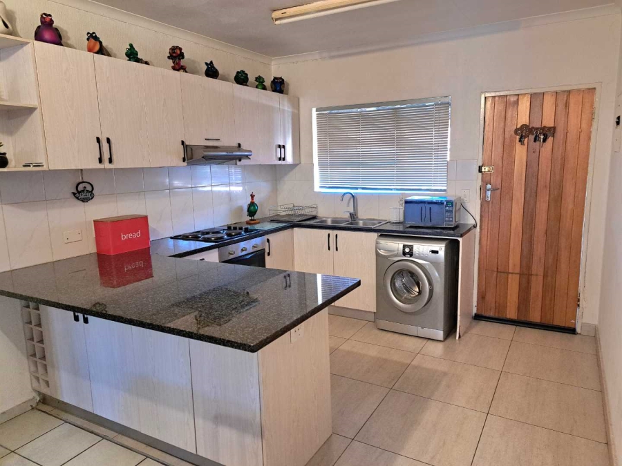 2 Bedroom Property for Sale in Ravenswood Gauteng