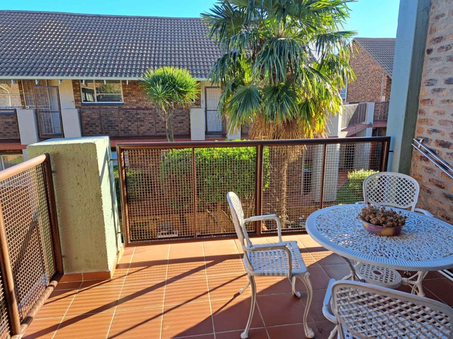 2 Bedroom Property for Sale in Ravenswood Gauteng