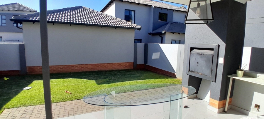 To Let 3 Bedroom Property for Rent in Montana Tuine Gauteng