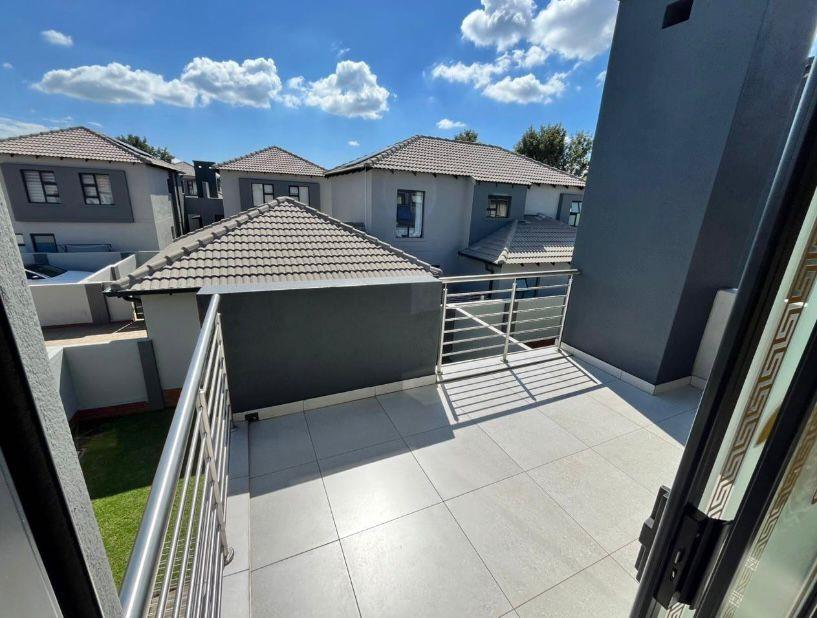 To Let 3 Bedroom Property for Rent in Montana Tuine Gauteng