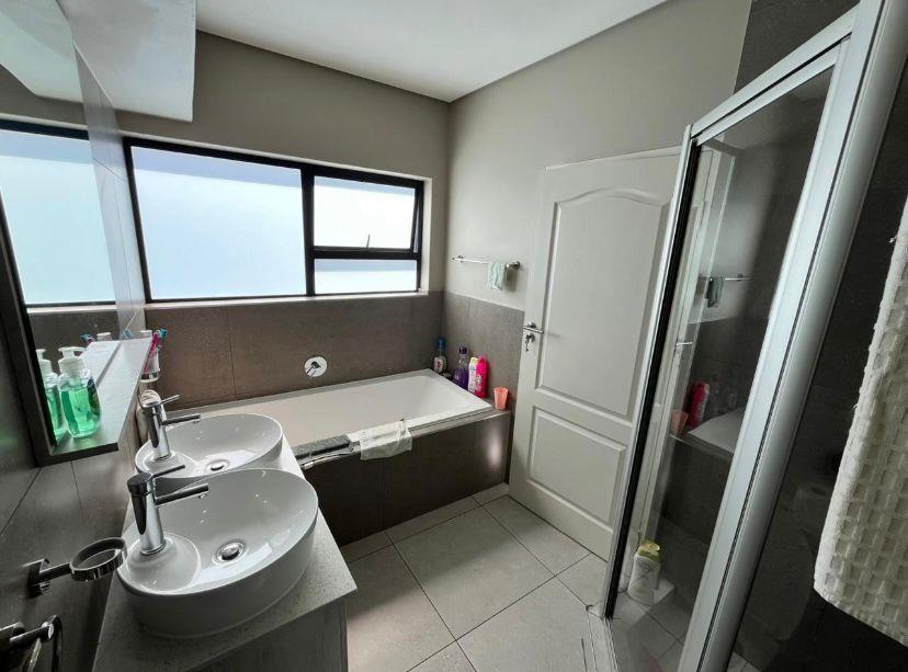 To Let 3 Bedroom Property for Rent in Montana Tuine Gauteng