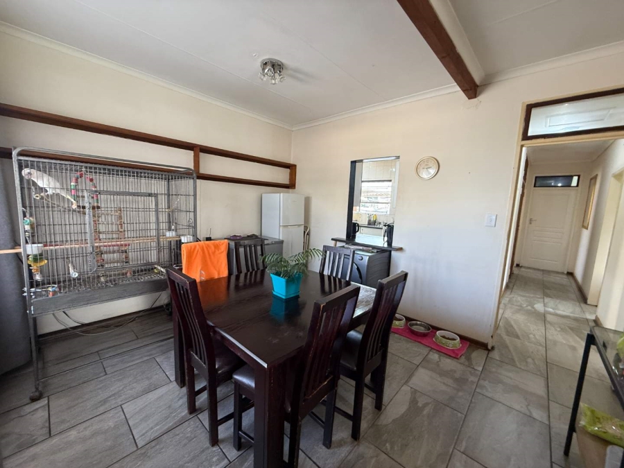 3 Bedroom Property for Sale in Discovery Gauteng