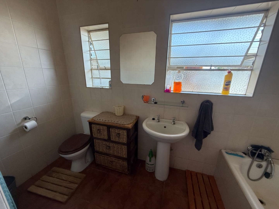 3 Bedroom Property for Sale in Discovery Gauteng