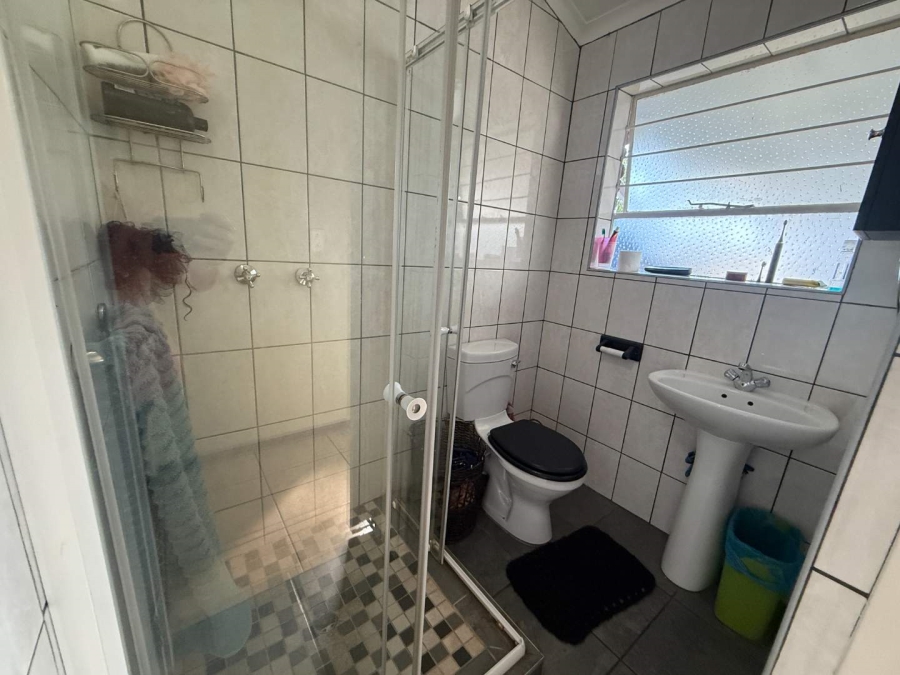 3 Bedroom Property for Sale in Discovery Gauteng