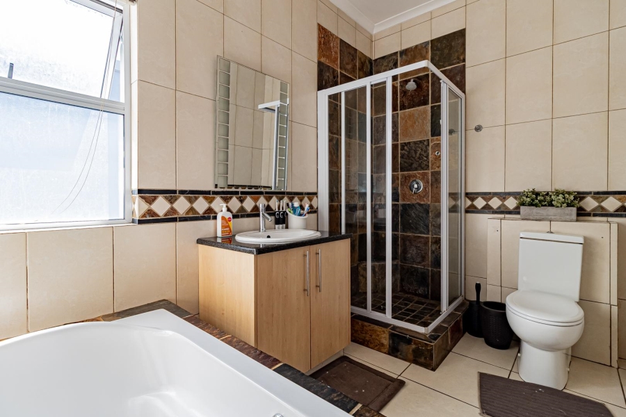 4 Bedroom Property for Sale in Ferndale Gauteng
