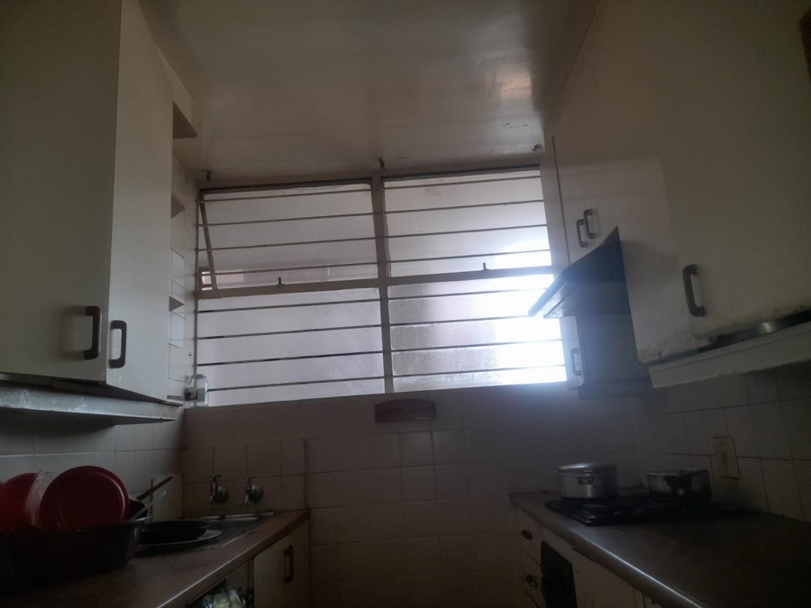 1 Bedroom Property for Sale in Hillbrow Gauteng