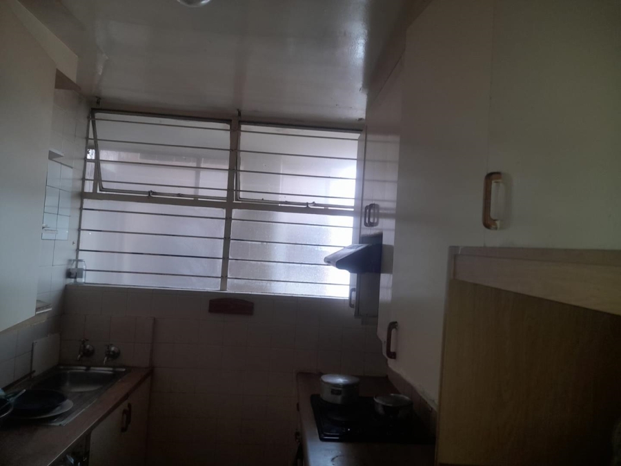 1 Bedroom Property for Sale in Hillbrow Gauteng