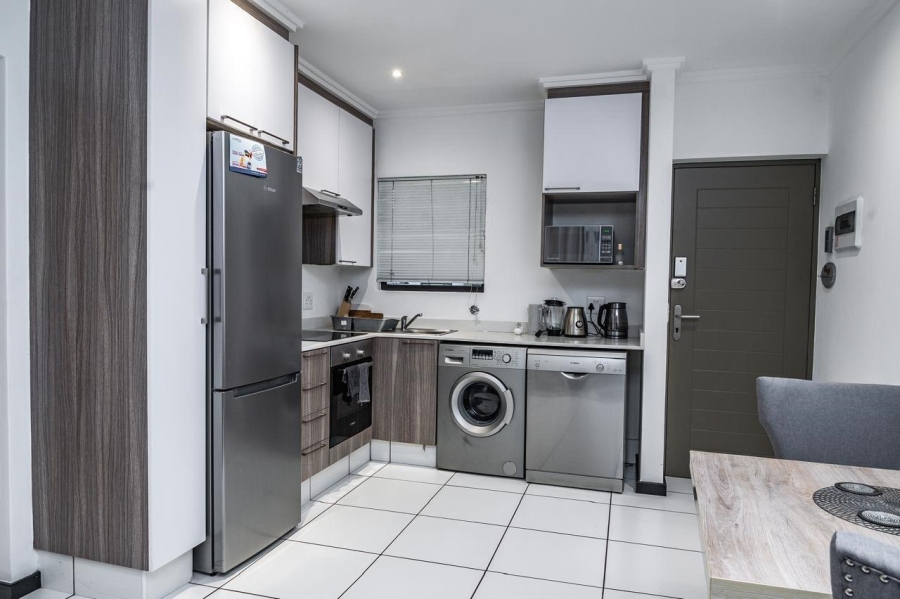 To Let 1 Bedroom Property for Rent in Lonehill Gauteng