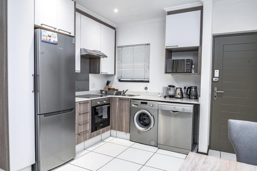 To Let 1 Bedroom Property for Rent in Lonehill Gauteng