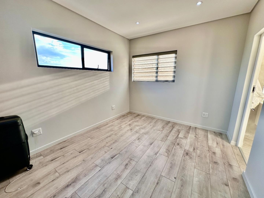 To Let 4 Bedroom Property for Rent in Midrand Gauteng