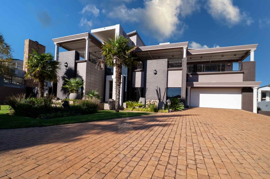 6 Bedroom Property for Sale in Ebotse Golf Estate Gauteng