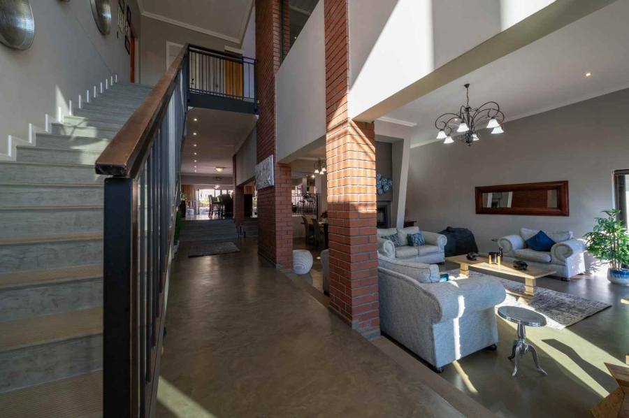 6 Bedroom Property for Sale in Ebotse Golf Estate Gauteng