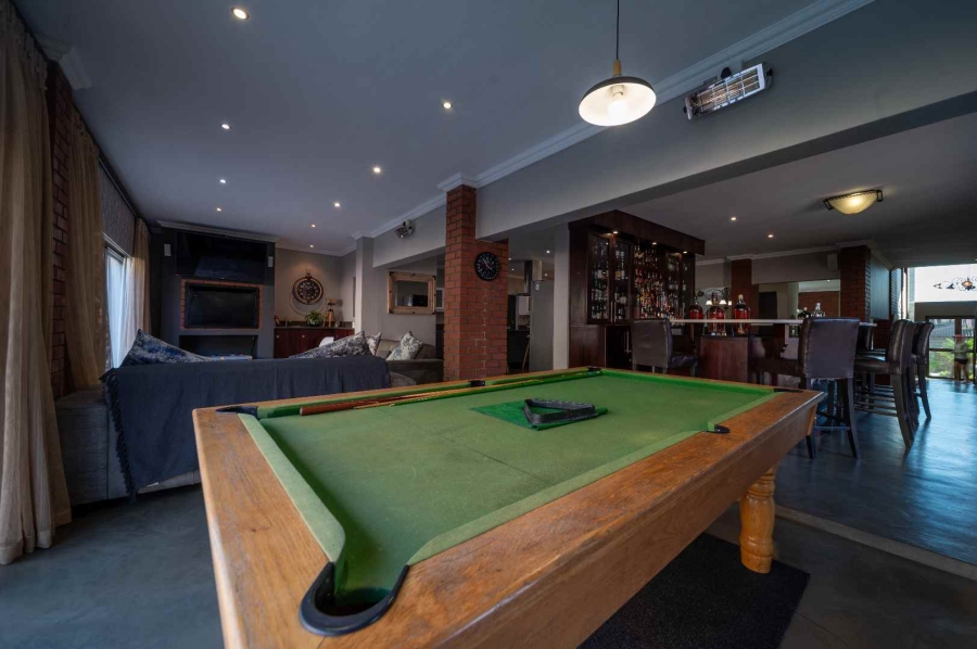 6 Bedroom Property for Sale in Ebotse Golf Estate Gauteng