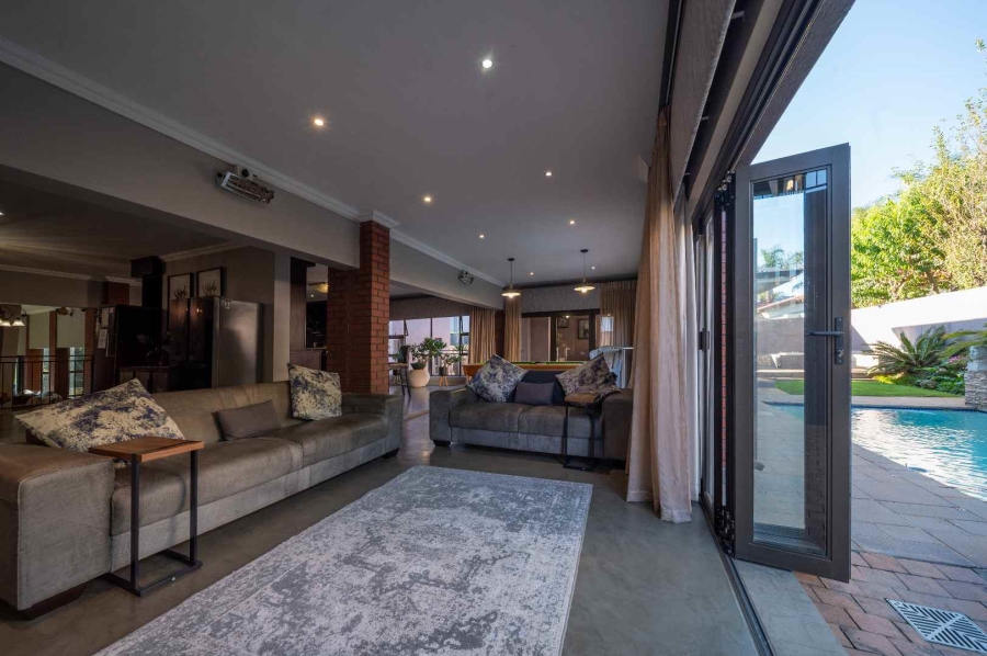 6 Bedroom Property for Sale in Ebotse Golf Estate Gauteng