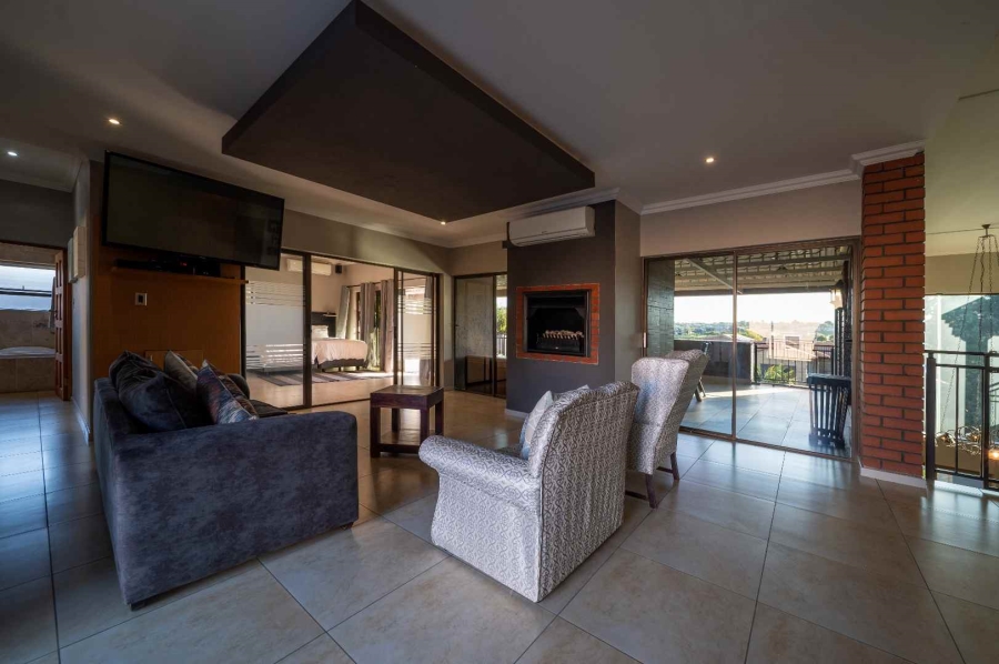 6 Bedroom Property for Sale in Ebotse Golf Estate Gauteng