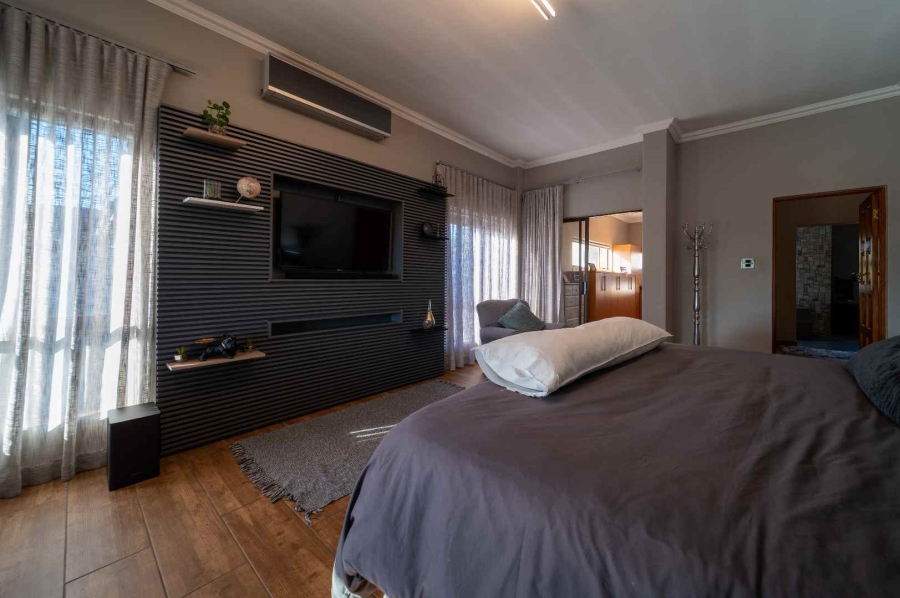 6 Bedroom Property for Sale in Ebotse Golf Estate Gauteng