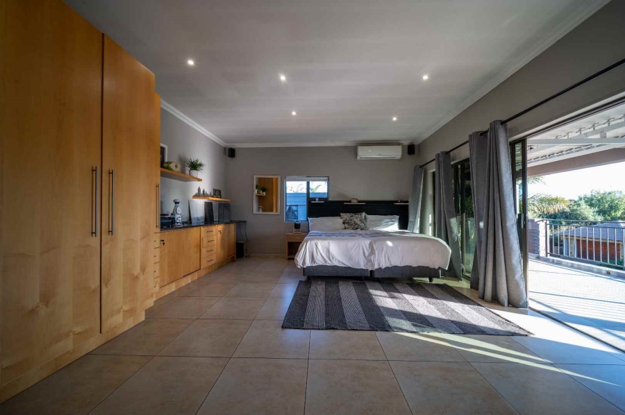 6 Bedroom Property for Sale in Ebotse Golf Estate Gauteng