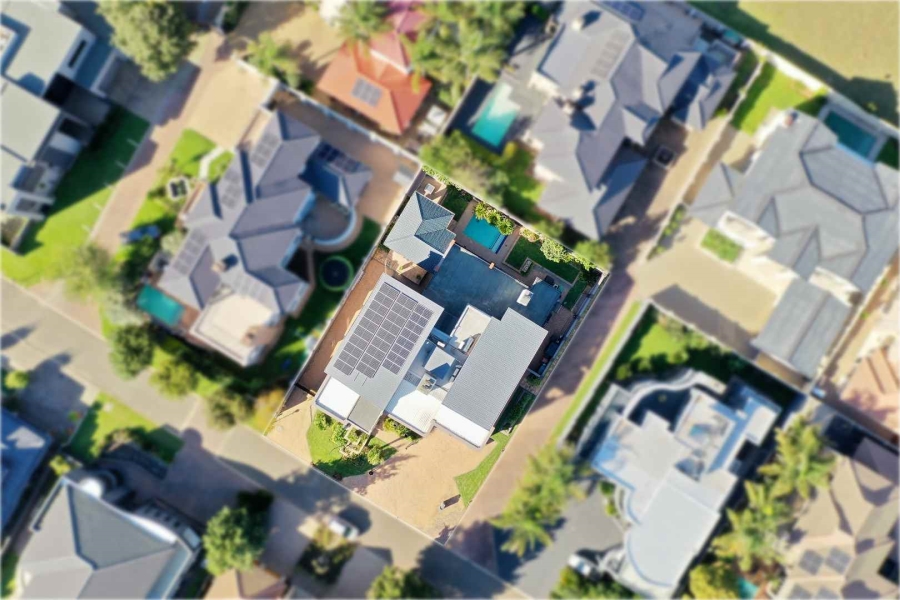 6 Bedroom Property for Sale in Ebotse Golf Estate Gauteng