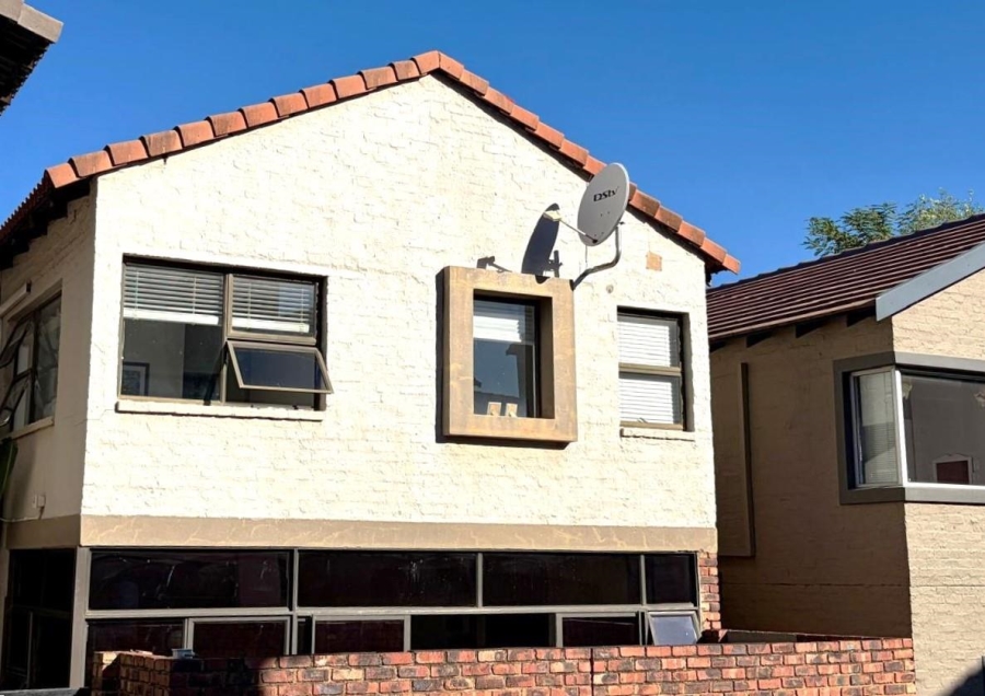 3 Bedroom Property for Sale in Olympus Gauteng