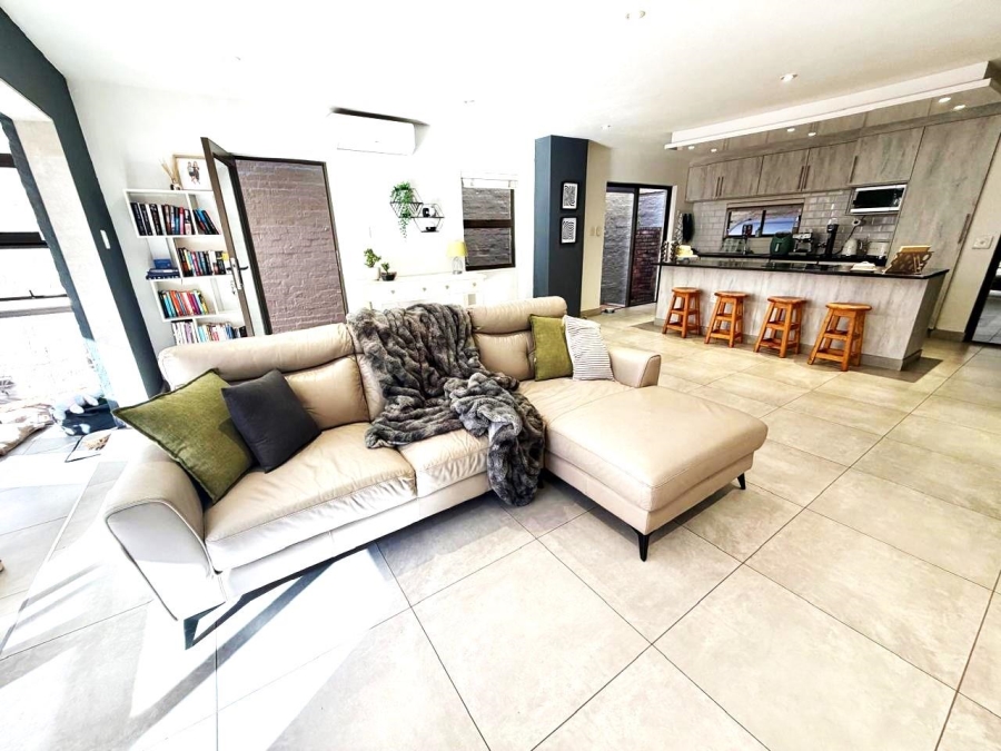 3 Bedroom Property for Sale in Olympus Gauteng