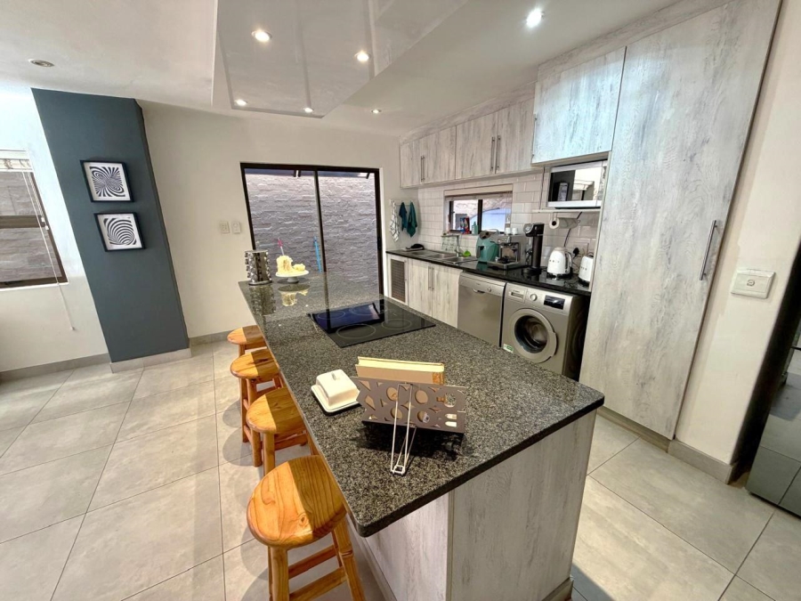3 Bedroom Property for Sale in Olympus Gauteng