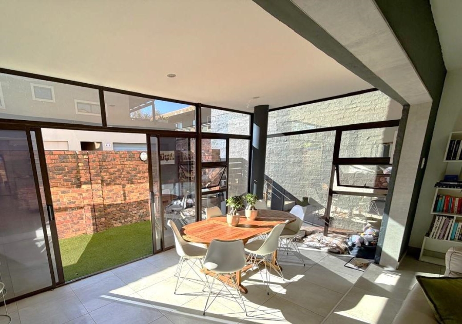 3 Bedroom Property for Sale in Olympus Gauteng