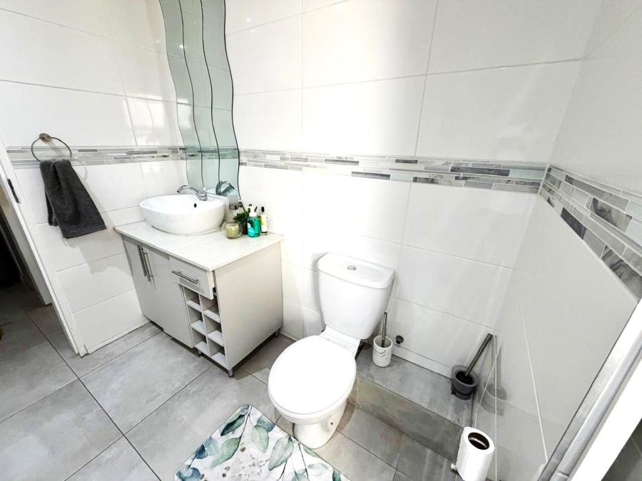 3 Bedroom Property for Sale in Olympus Gauteng