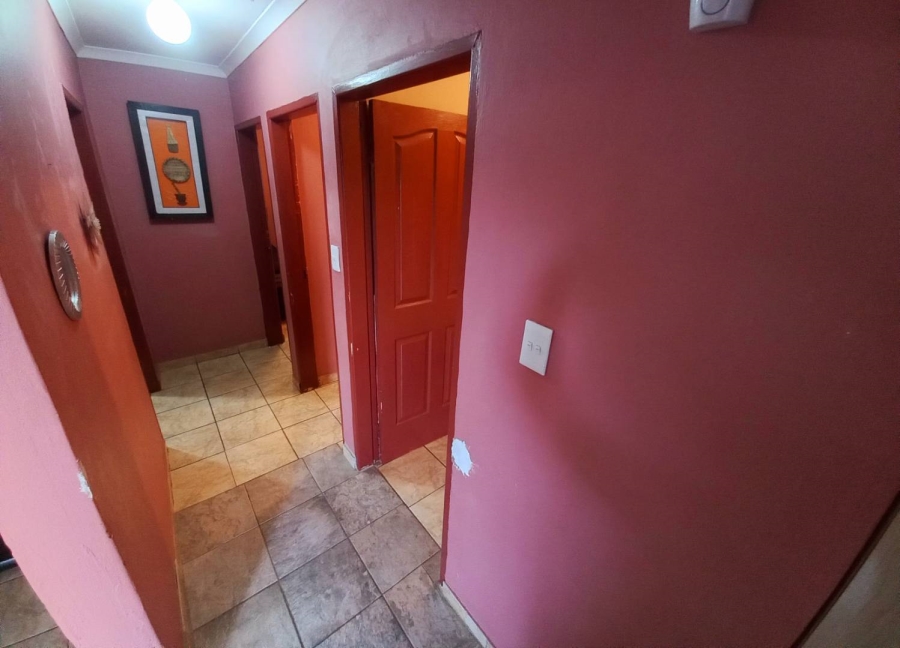 3 Bedroom Property for Sale in Atteridgeville Gauteng
