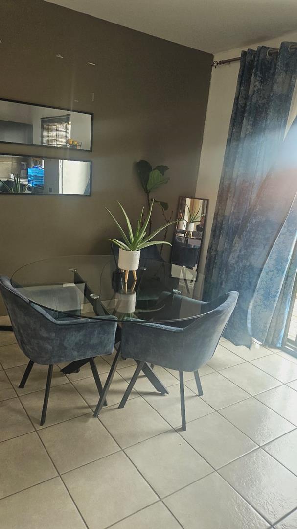 3 Bedroom Property for Sale in Kosmosdal Gauteng